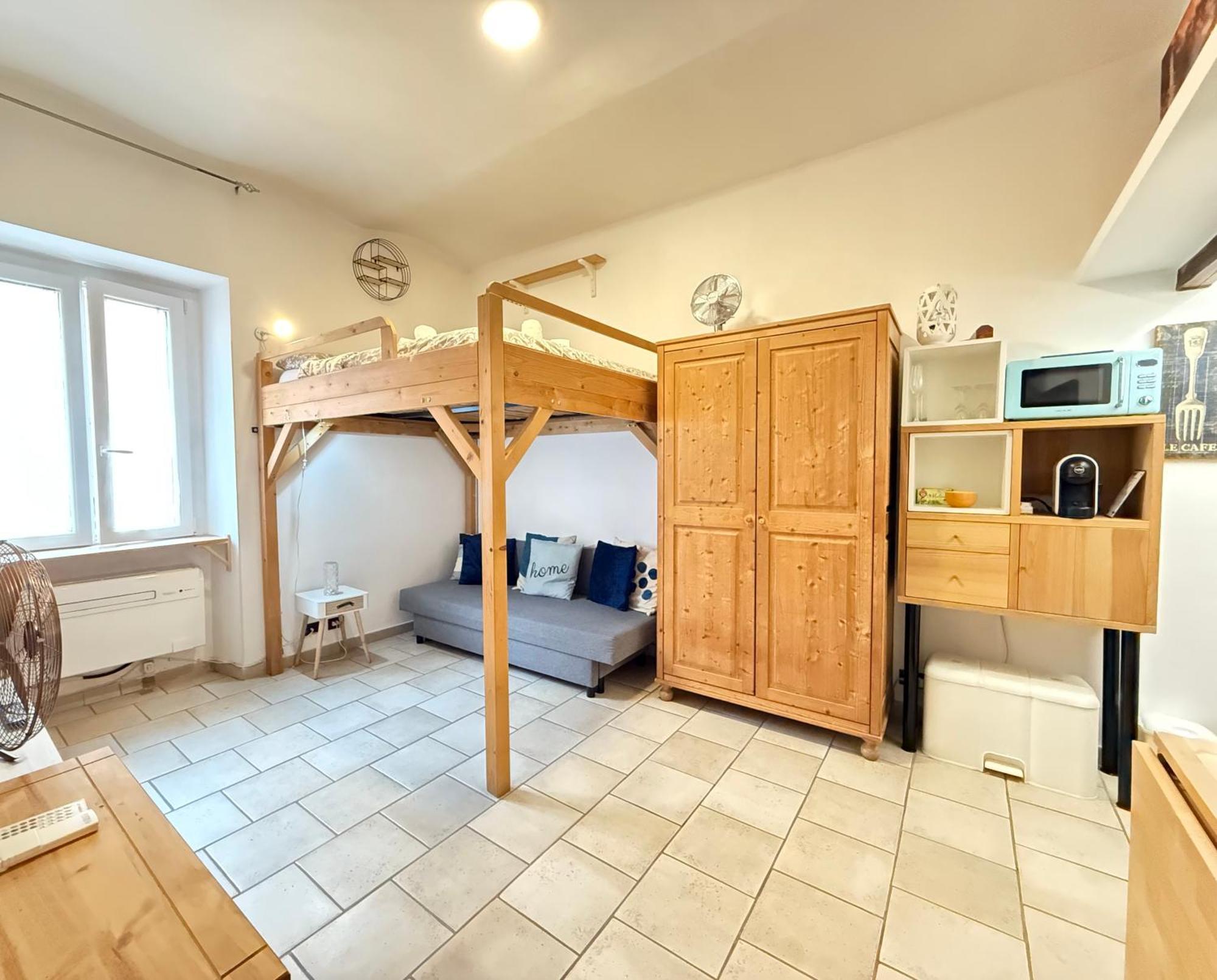 San Lorenzo , Near Termini Station Center V Apartment Rome
