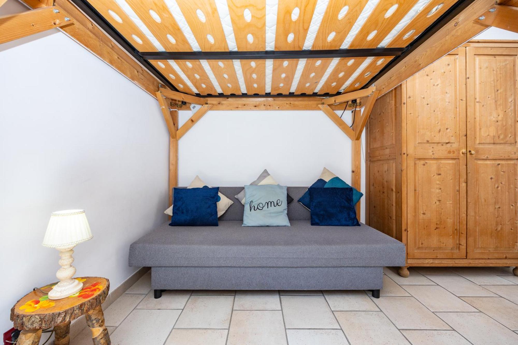Apartment San Lorenzo , Near Termini Station Center V *